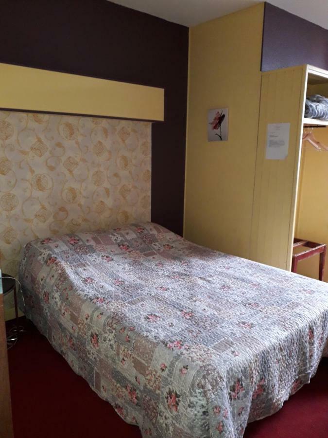 Hotel Des Jacobines Шалон-сюр-Сон Екстериор снимка